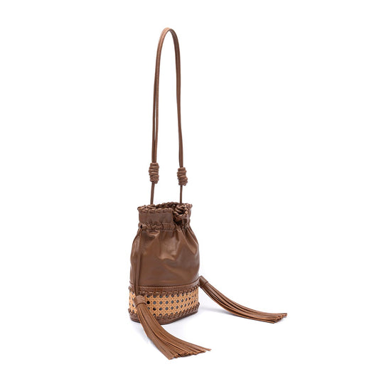 BOLSA BUCKET NEW DIANA MÉDIA PALHA SEXTAVADA AVELÃ
