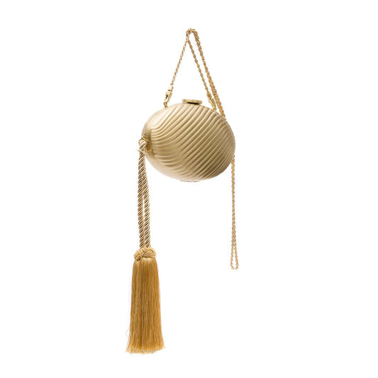 BOLSA CLUTCH OVAL PEQUENA METAL OURO