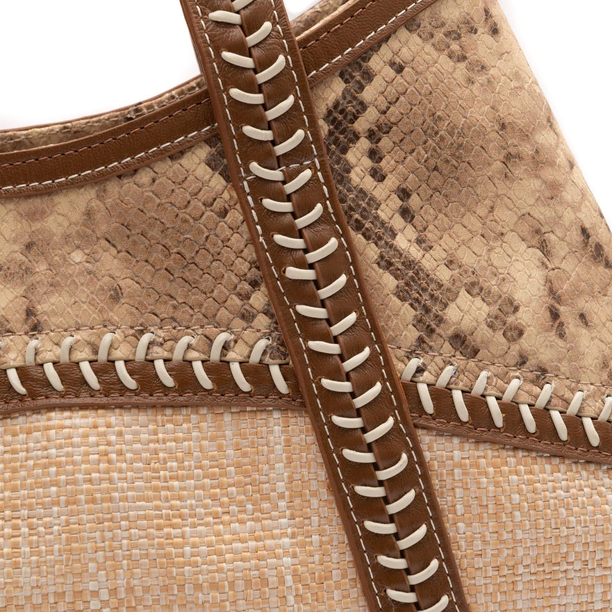 BOLSA TOTE MAIA GRANDE  COBRA CLARA