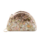 BOLSA CLUTCH MADREPÉROLA PEQUENA MEIA LUA FURTA ROSE