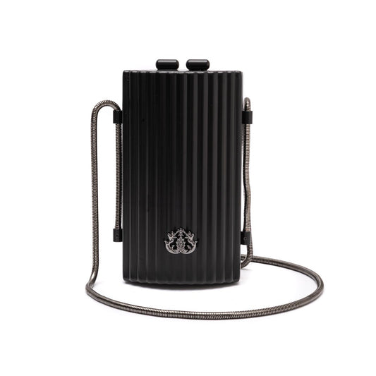 BOLSA CLUTCH CANTIL MINI METAL PRETA