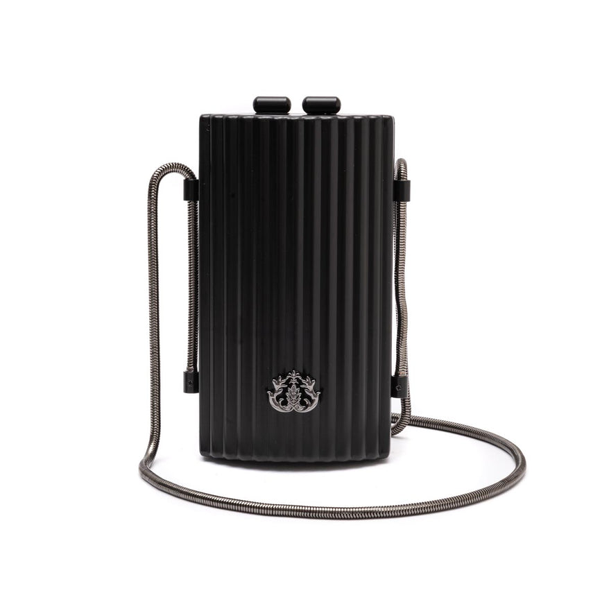 BOLSA CLUTCH CANTIL MINI METAL PRETA