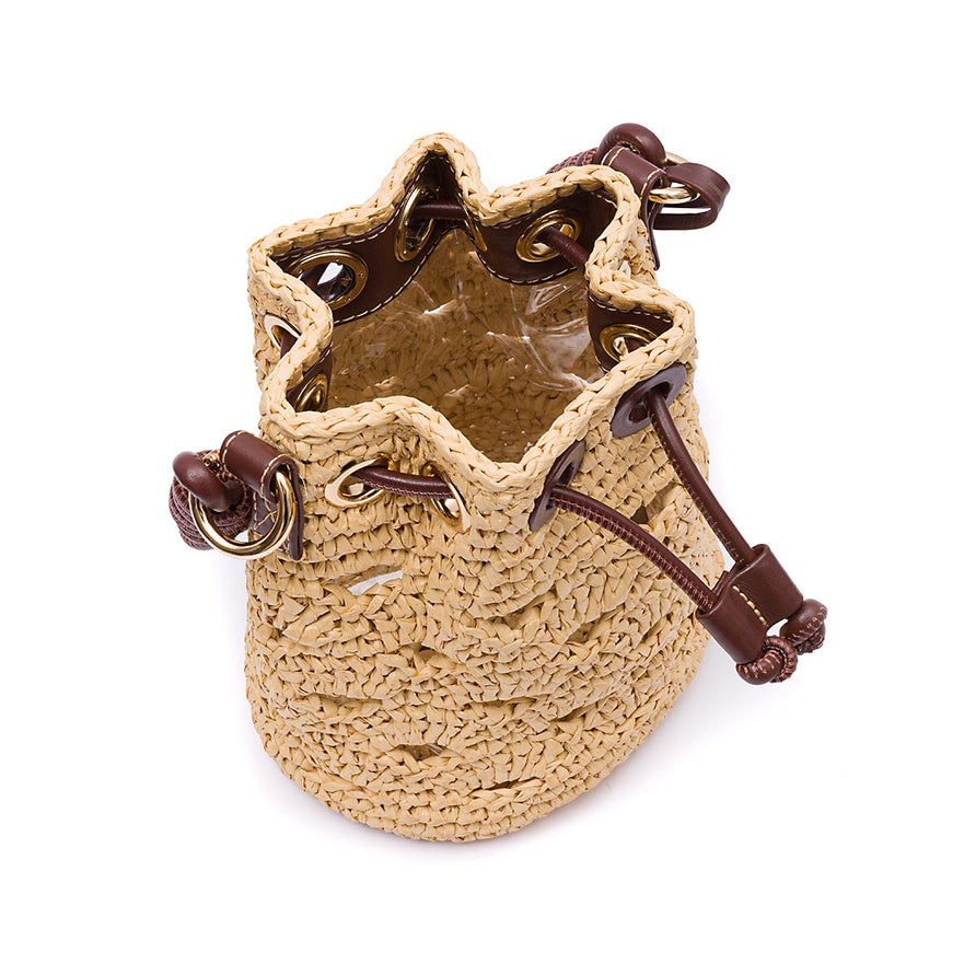 BOLSA BUCKET PEQUENA CROCHÊ MONOGRAMA SOFT PINHAO/RÁFIA CREME