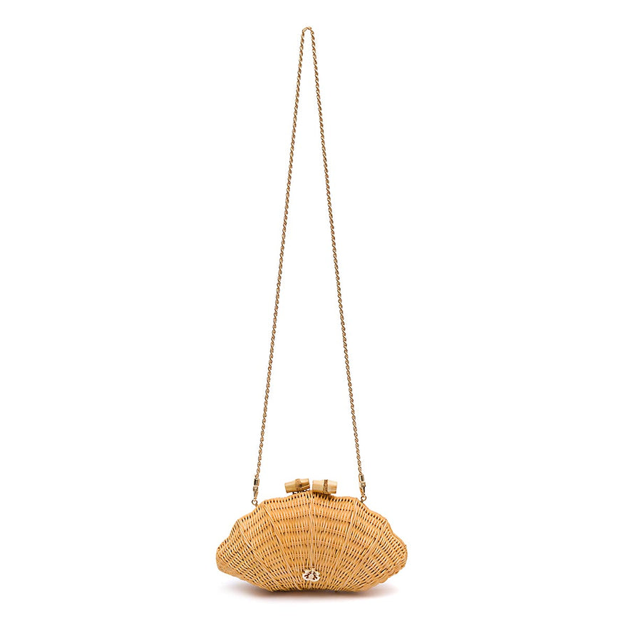 BOLSA CLUTCH CONCHA PEQUENA AYLA RATTAN NATURAL
