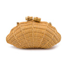 BOLSA CLUTCH CONCHA PEQUENA AYLA RATTAN NATURAL