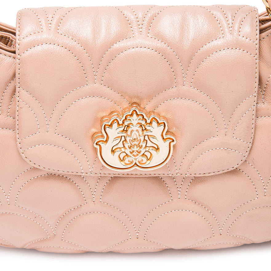 BOLSA SHOULDER SIRENA MÉDIA COCCON BALM OURO