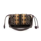 BOLSA FLAP MÉDIA TAPECARIA BORDADA