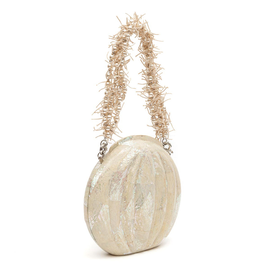 BOLSA CLUTCH MADREPÉROLA PEQUENA ARREDONDADA MADRECLARA