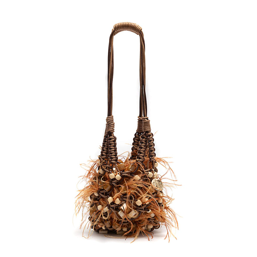 BOLSA SHOULDER LYRA PEQUENA MACRAMÊ CARAMELO