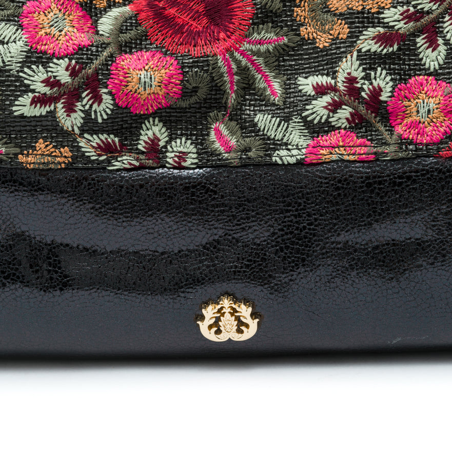 BOLSA SHOPPER DANNY GRANDE EM PALHA FIORI BORDADA FRIDA PRETO