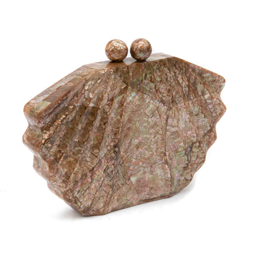BOLSA MADREPÉROLA  PEQUENA EM FORMATO CONCHA FURTA ROSE