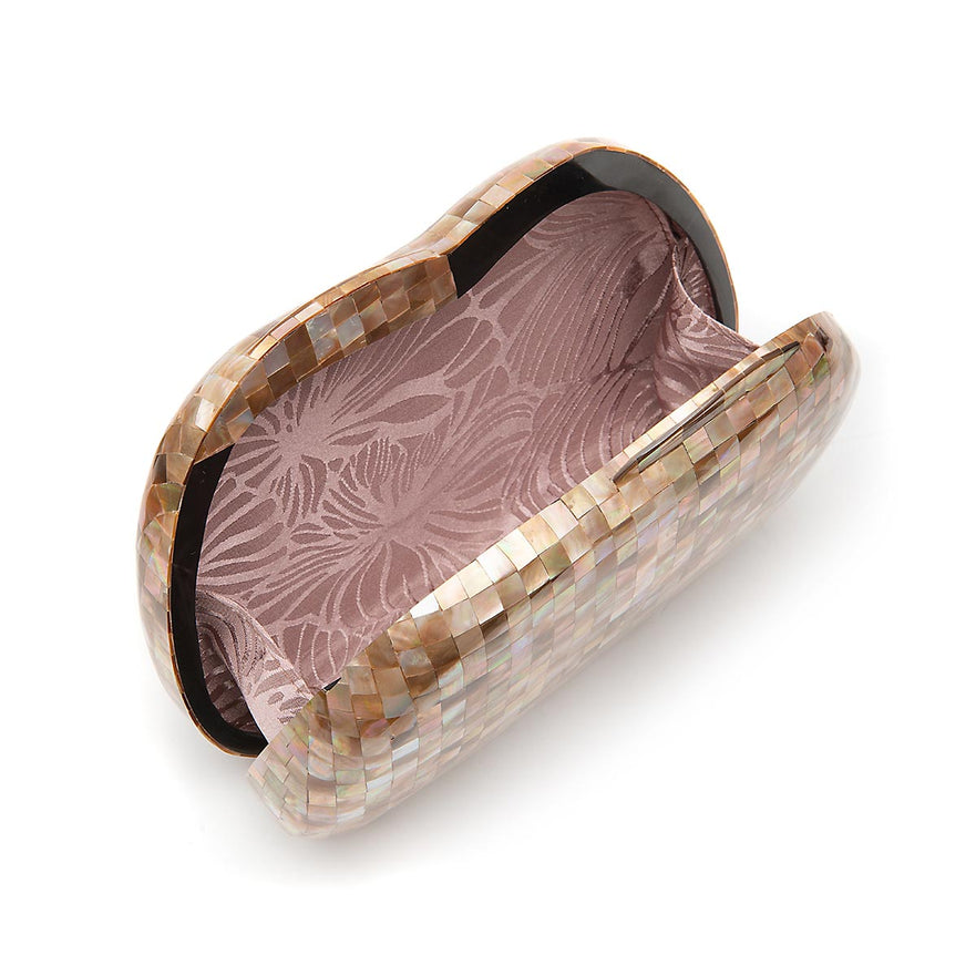 BOLSA CLUTCH MADREPÉROLA ABAULADA FURTA ROSE